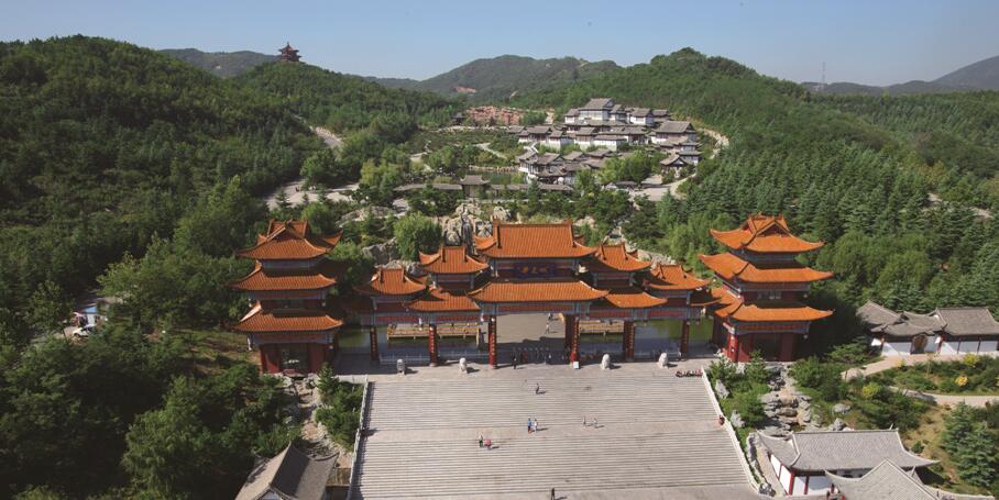 威海华夏城景区荣膺5A级旅游景区 废墟上开出最美的花