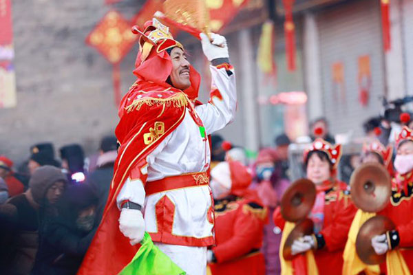 首届张家口年俗国际旅游节在蔚县启动