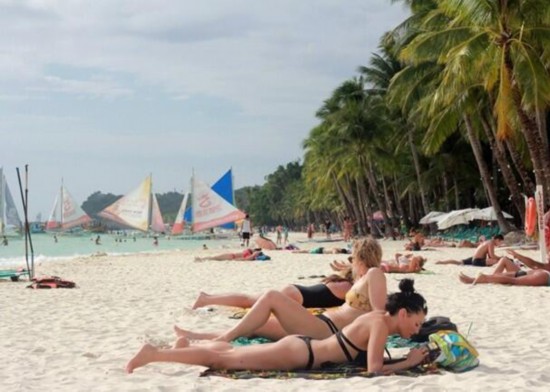菲律宾长滩岛封闭半年将重开 限游客禁烟酒整治酒店