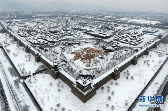 雪落太原古县城