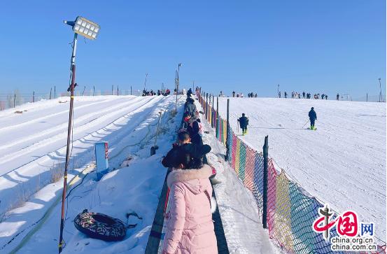 到宁夏西夏风情园滑雪场开启春节假期精彩新玩法