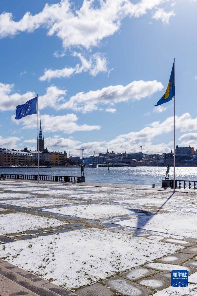 斯德哥尔摩迎来4月春雪