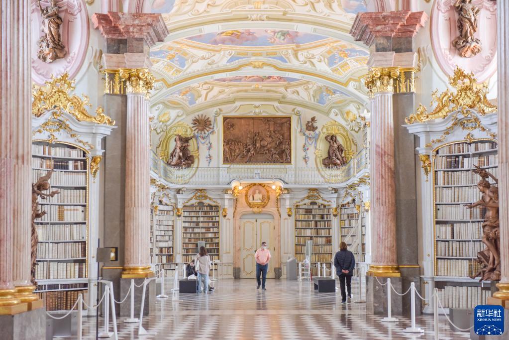 走近图书馆——奥地利阿德蒙特修道院图书馆