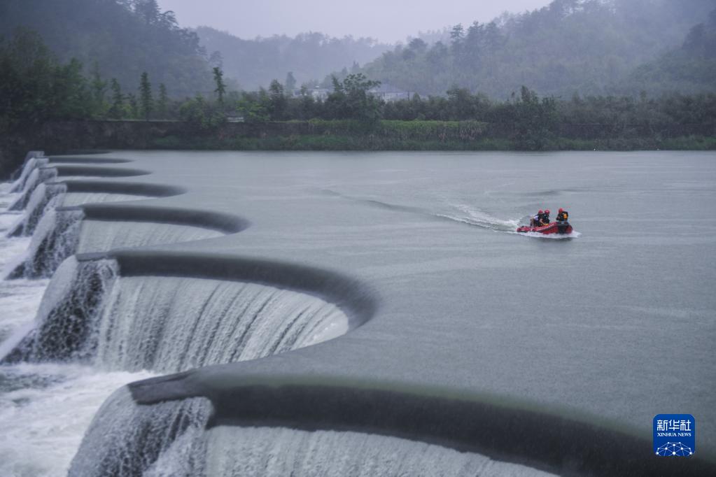 杭州临安：美丽乡村守护“幸福河湖”