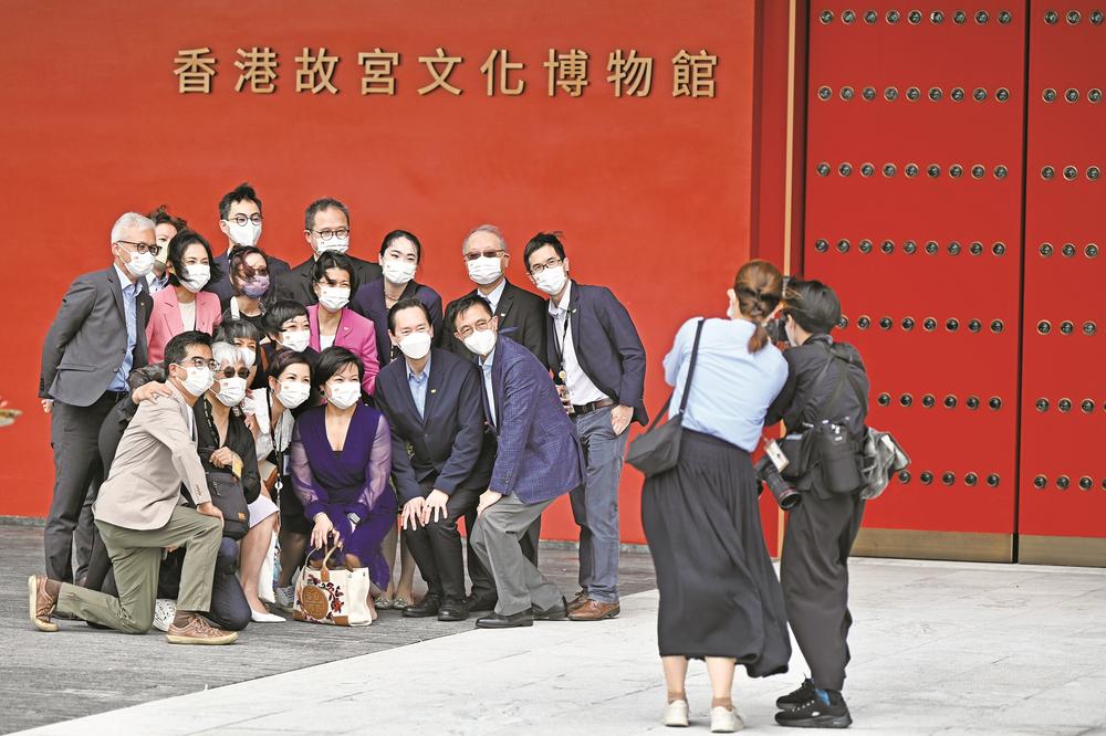 香港故宫文化博物馆引来大批游客参观