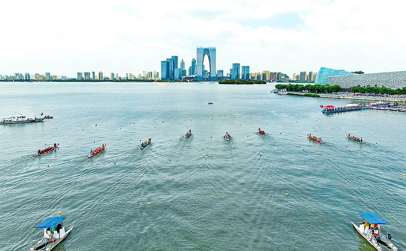 金鸡湖端午龙舟赛上榜“中国体育旅游十佳精品项目”
