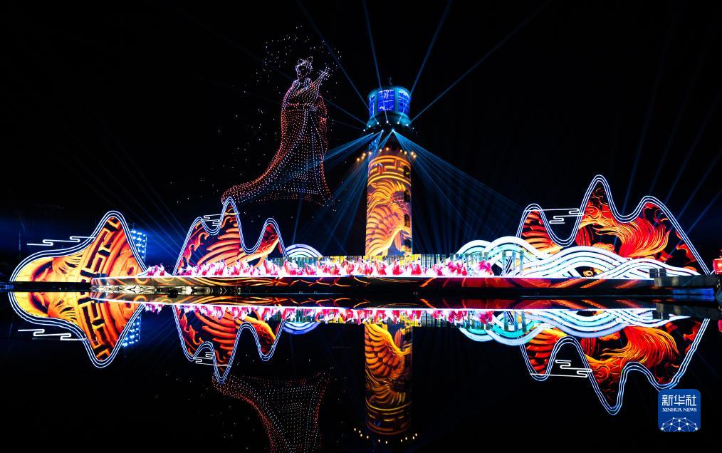 第十四届中国长江三峡国际旅游节开幕