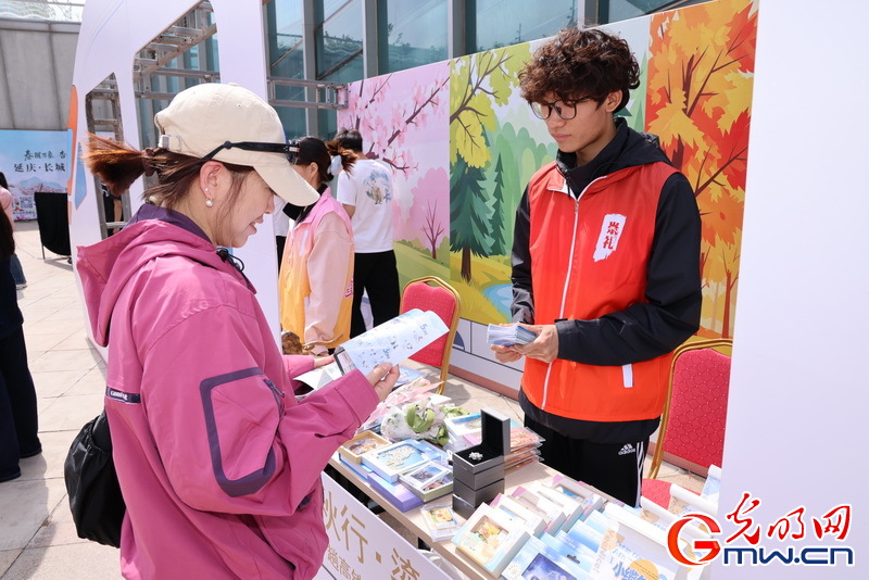 坐着高铁去崇礼 崇礼向京津冀发出四季邀约