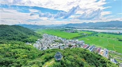 “东山再起”古村焕新