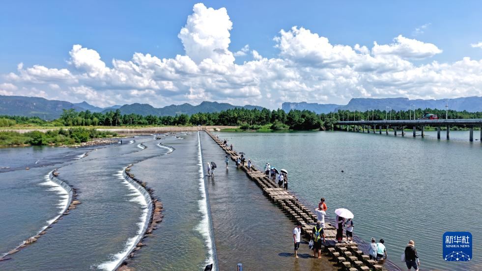 暑期旅游热