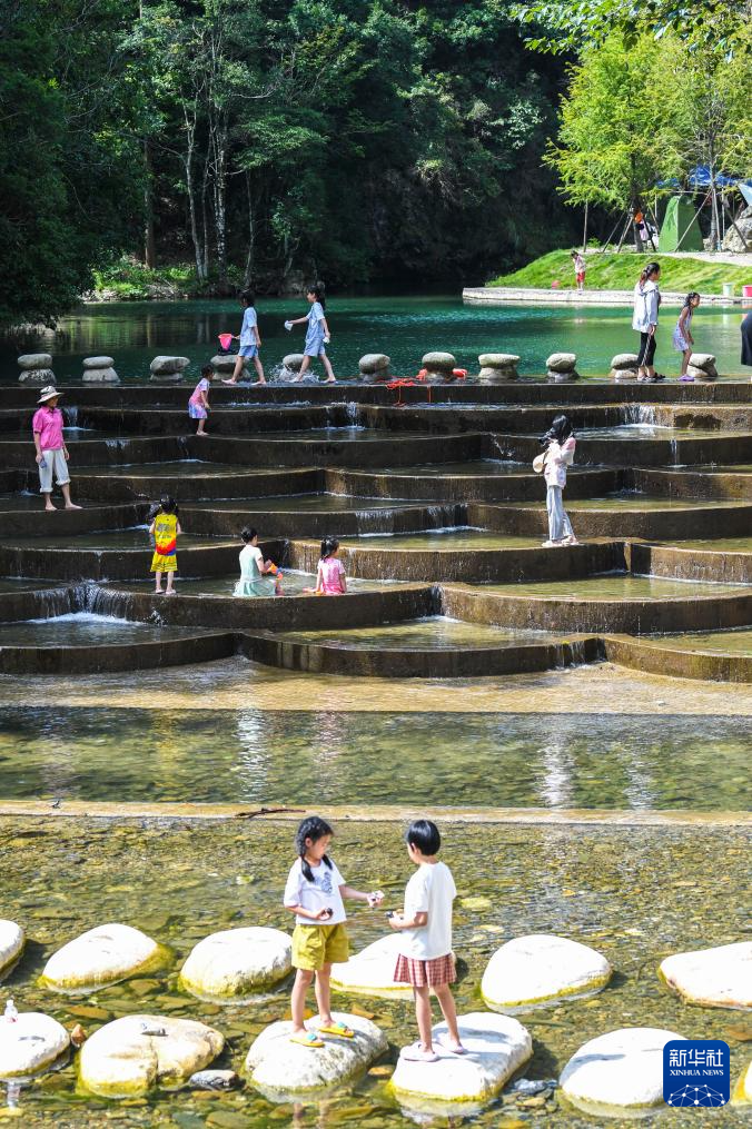 湖南双牌：吸引游客 留住游客