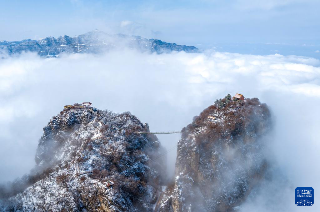 山西永济：五老峰雪景美如画