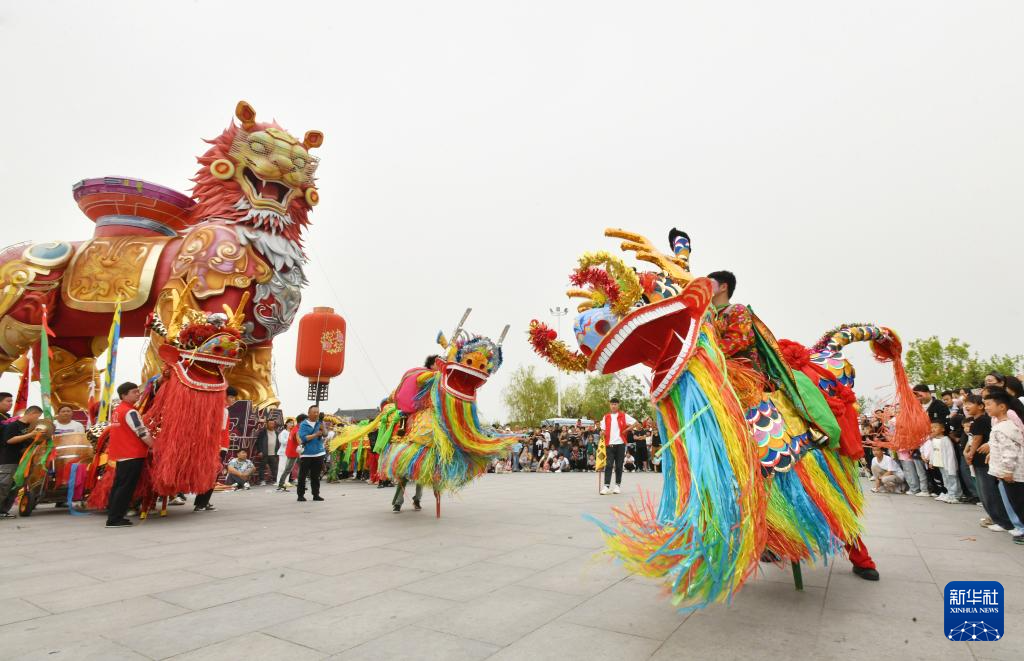 五一假期旅游消费市场活力十足