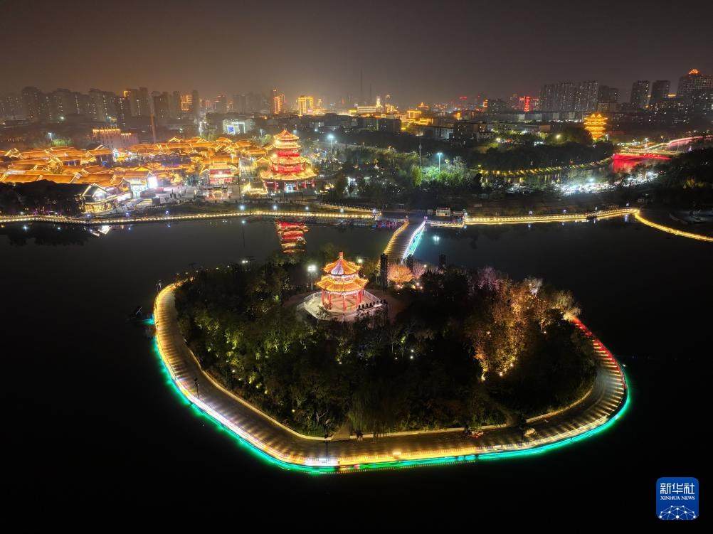 河北沧州:流光溢彩大运河畔